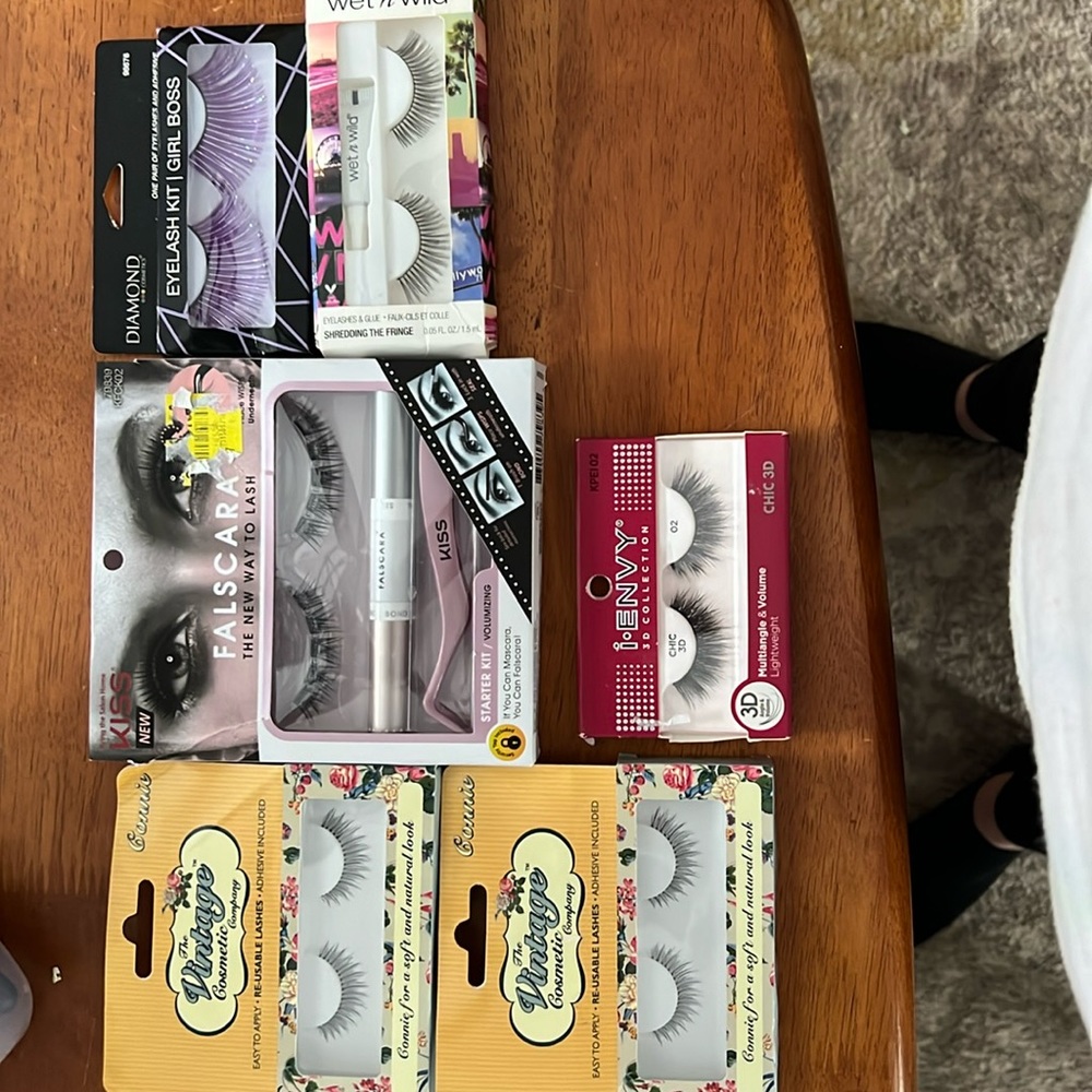 Fakes lashes. Kiss falscara & envy 3d collection